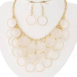 white Circle Lucite Drops gold tone Necklace Set